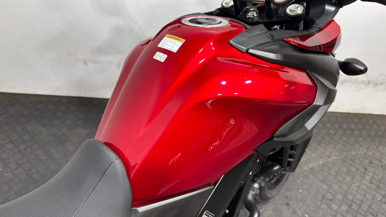 Suzuki V-Strom DL650AM1 (21MY)